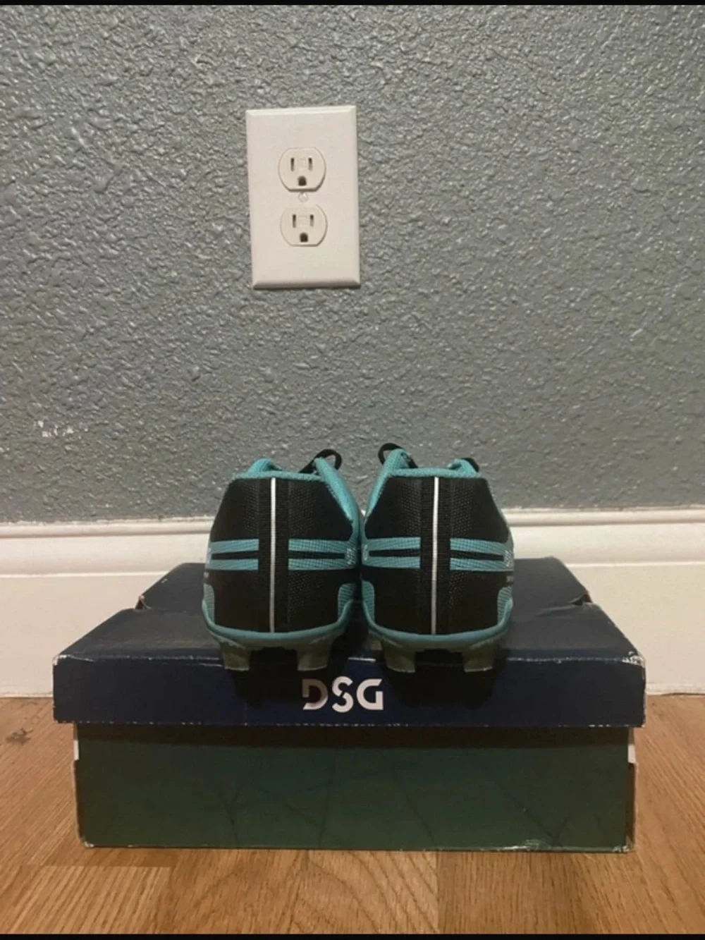 DSG Silver and Teal Kids Soccer Cleats